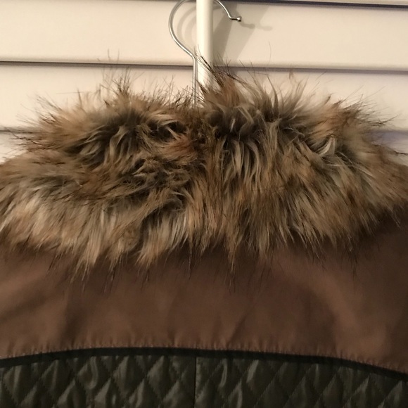 BCBG Maxazria Quilted jacket - Picture 3 of 6